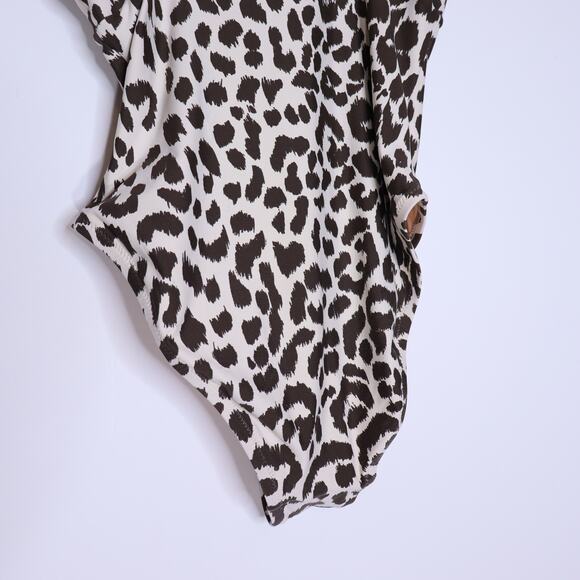 J. CREW Plunge V-Neck One-Piece Swimsuit Leopard Print Lined Summer Women's 4 - Picture 9 of 12